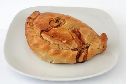 Zpies'n'pasties THE BAKERY photo 3